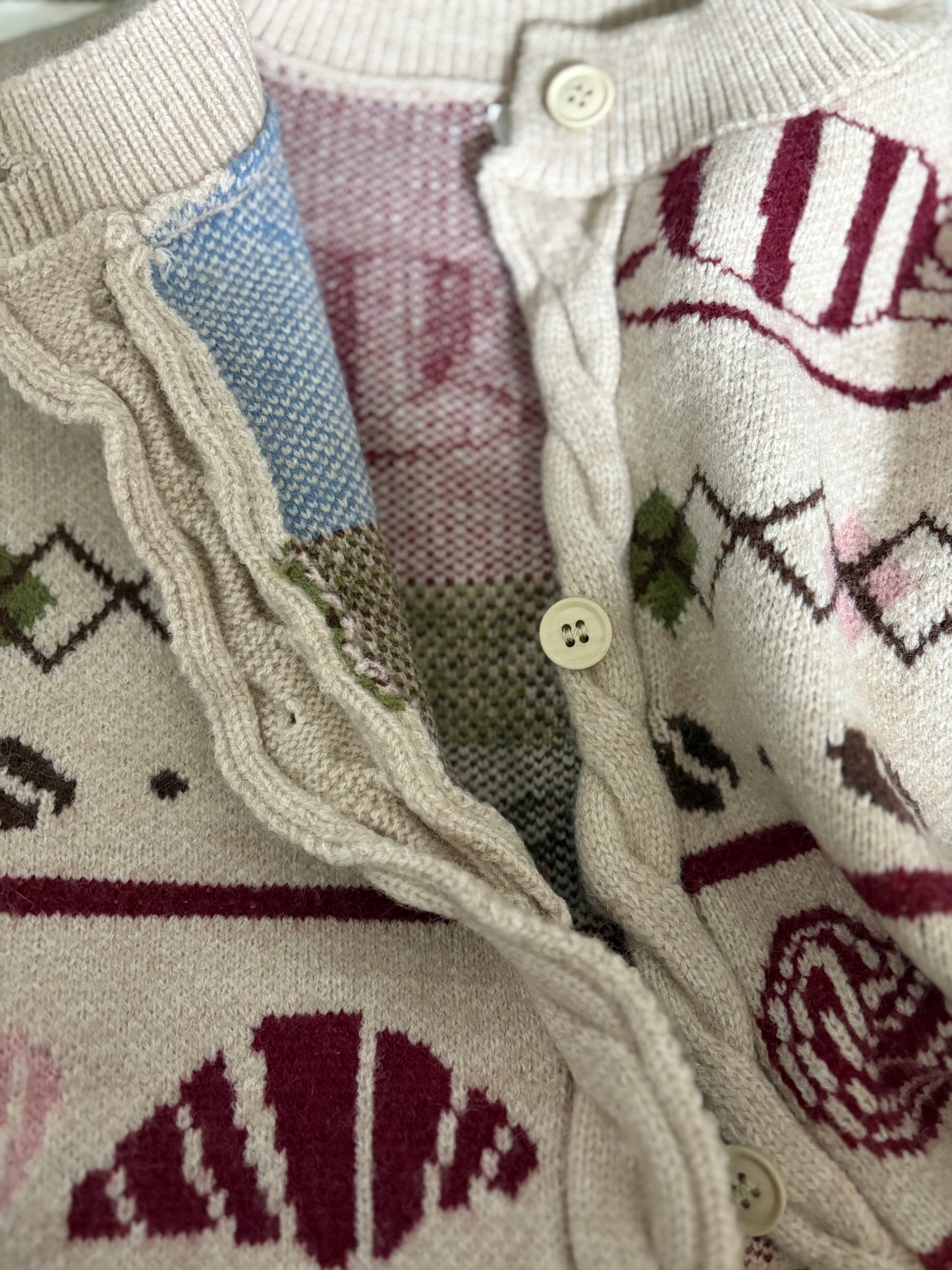 Croissant 🥐 Sweater