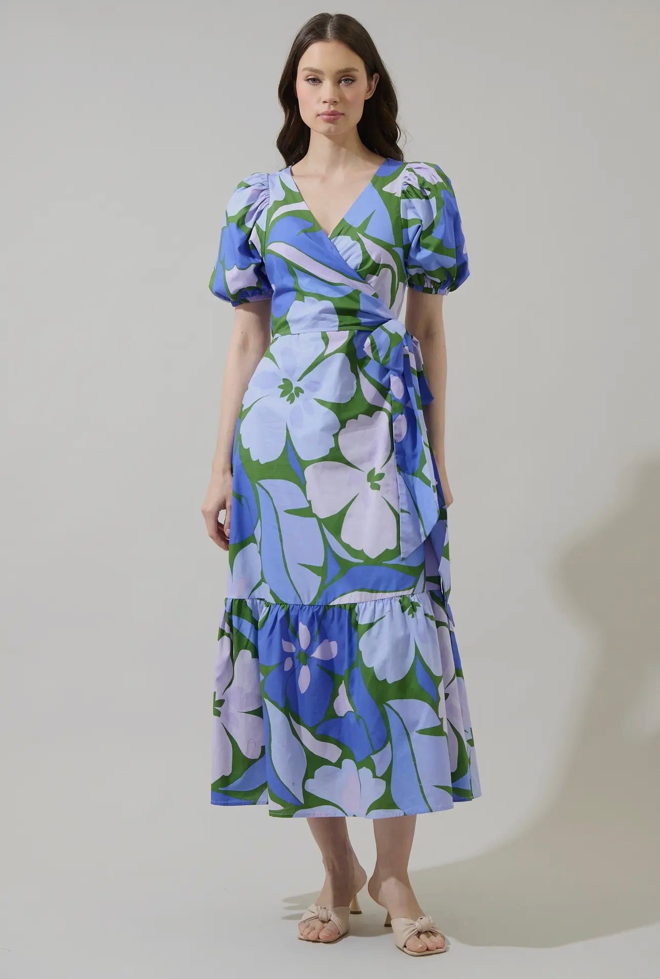 Vestido Midi Floral Cruzado